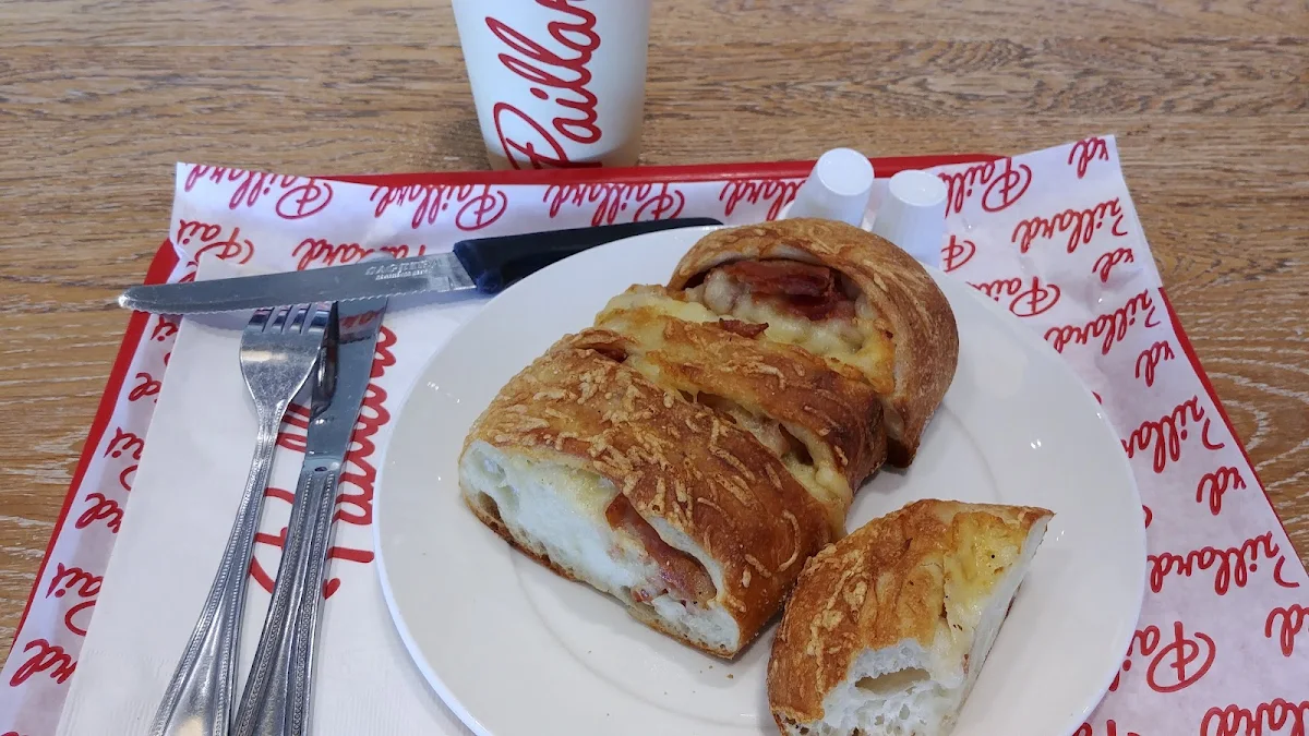 Fougasse Bacon Cheddar