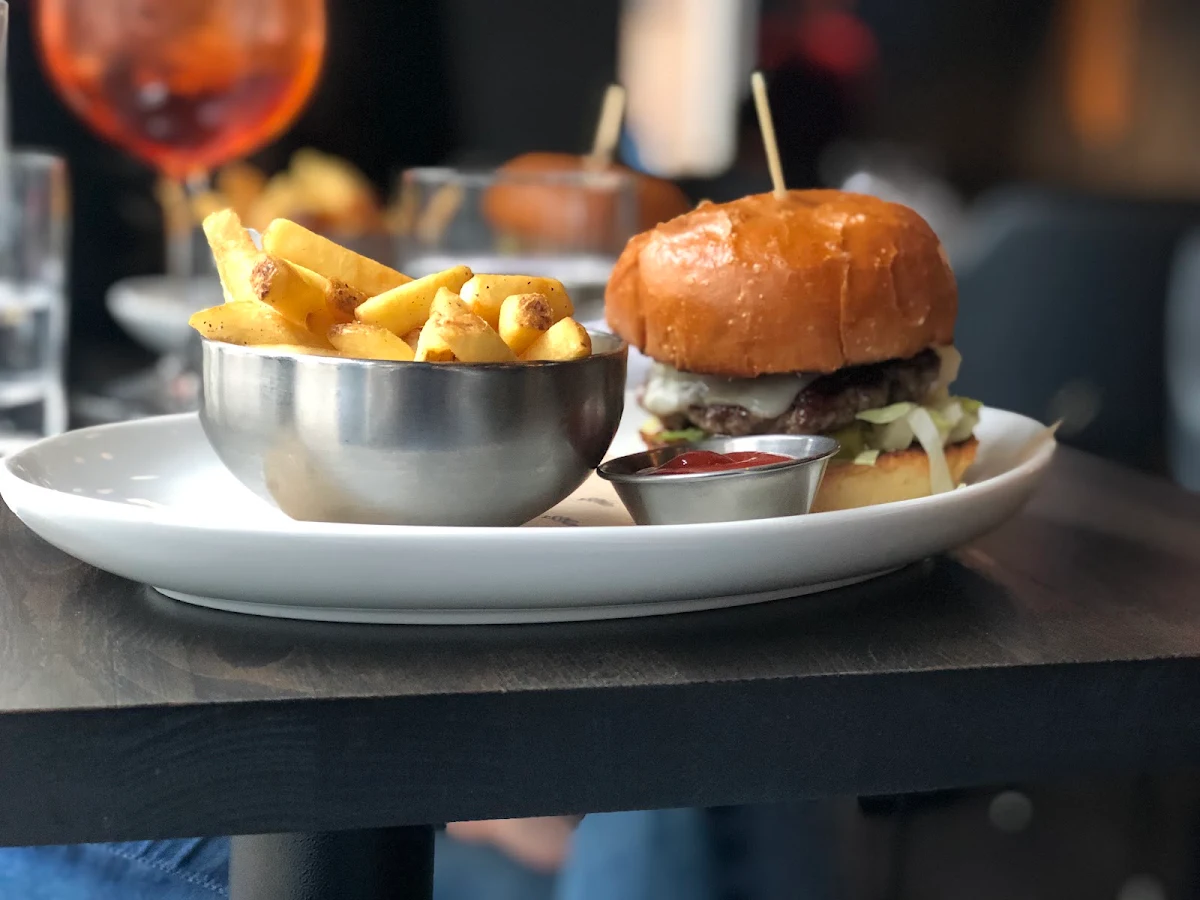 Banquet Burger