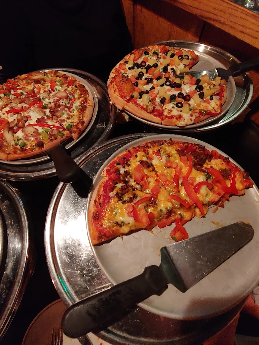11 in Mexican Pizza 11 in Spicy Chicken 11 in Brennivins Special