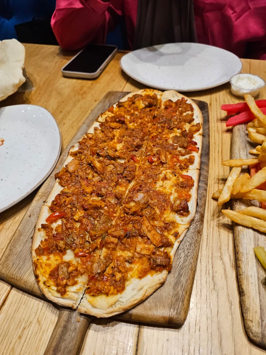 Spicy Chicken Pizza