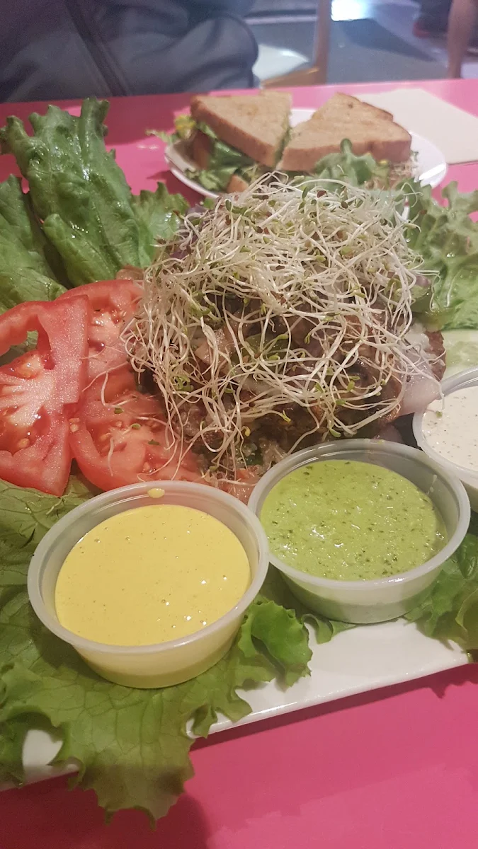 Vegan Quinoa Burger