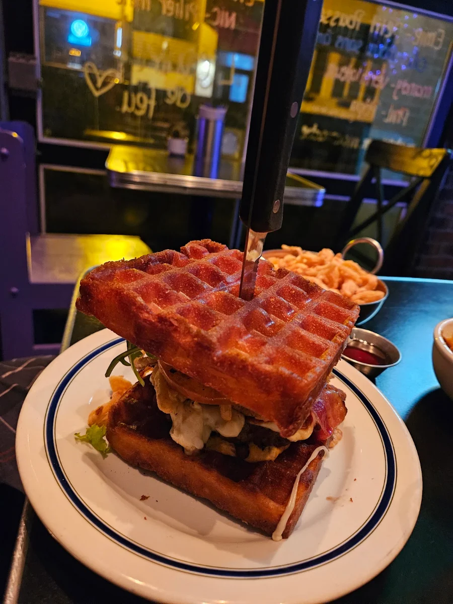 Chicken'n Waffles