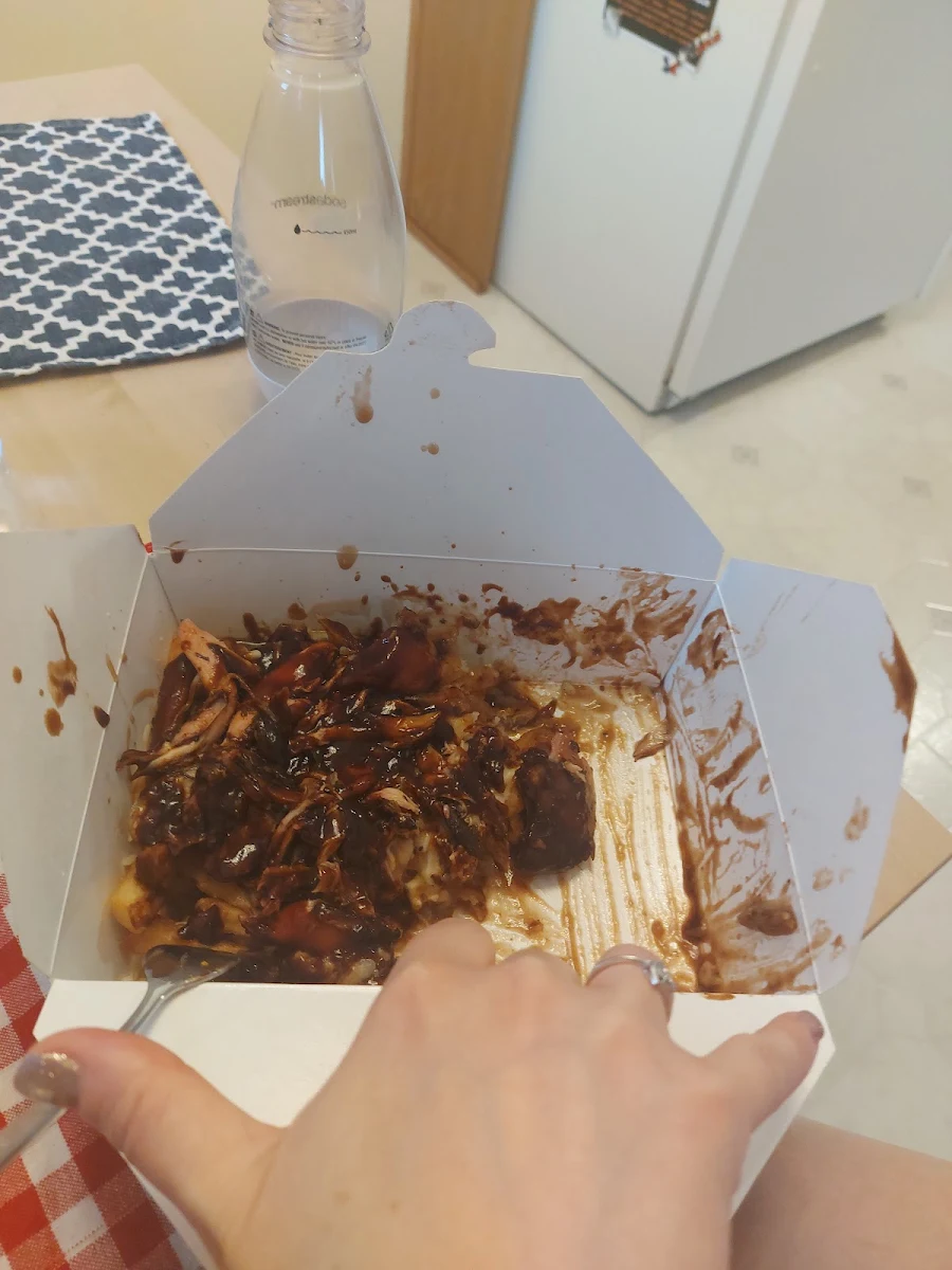Mild Jerk Chicken Poutine