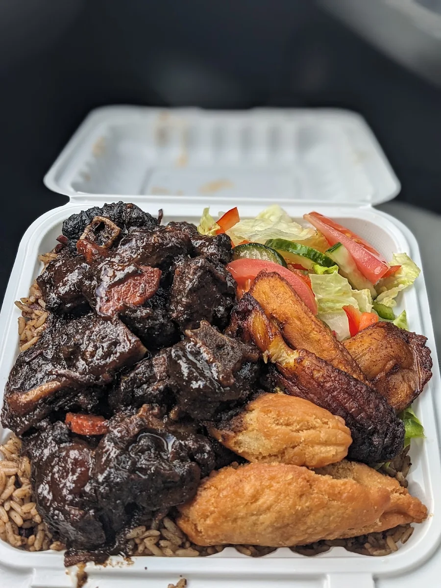 Oxtail Meal