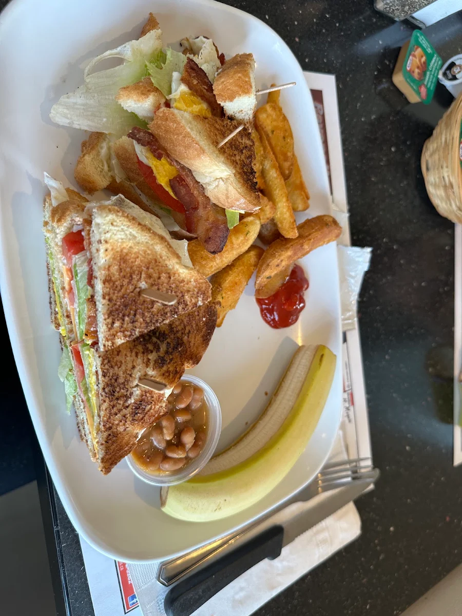 Highlights, restaurant 235