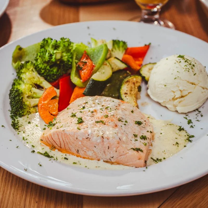 Highlights, East 75 Restaurant and Lounge