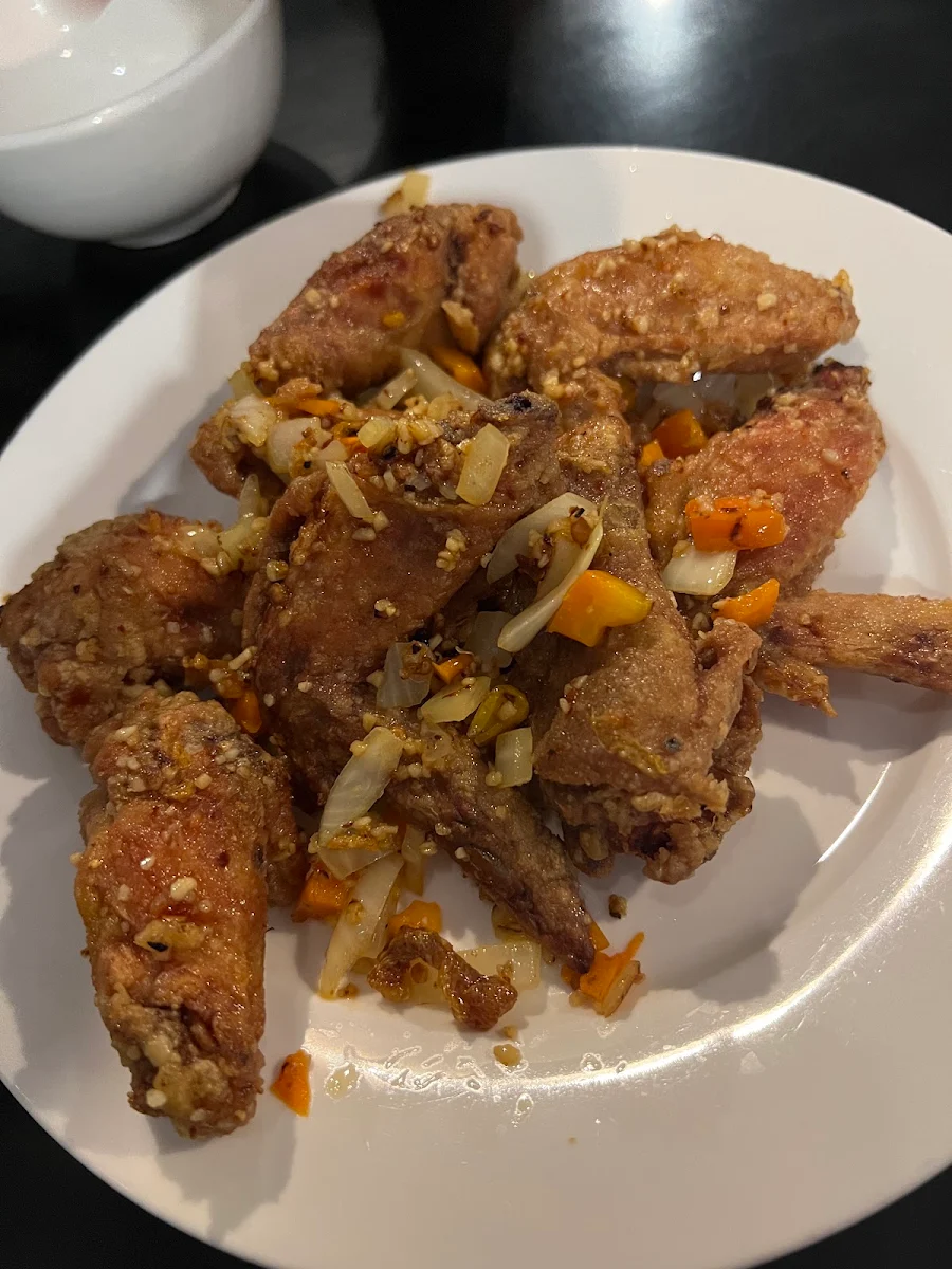 Fried Chicken Wings w Chili Pepper Salt