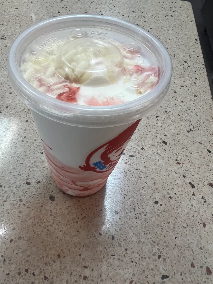 White Chocolate Strawberry Frosty