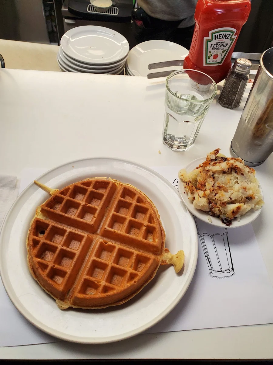 Waffle with Home Fries