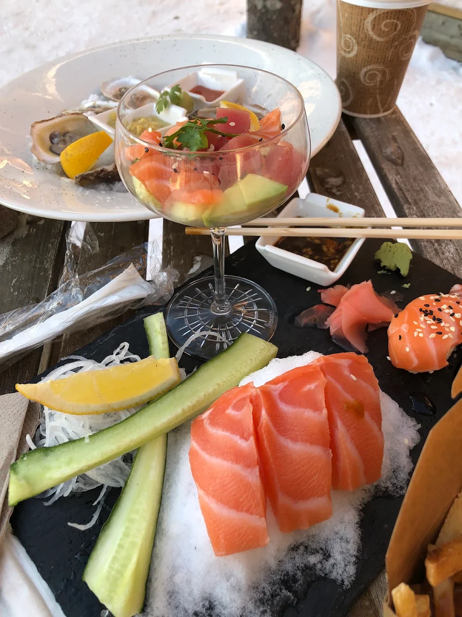 Sashimi Deluxe