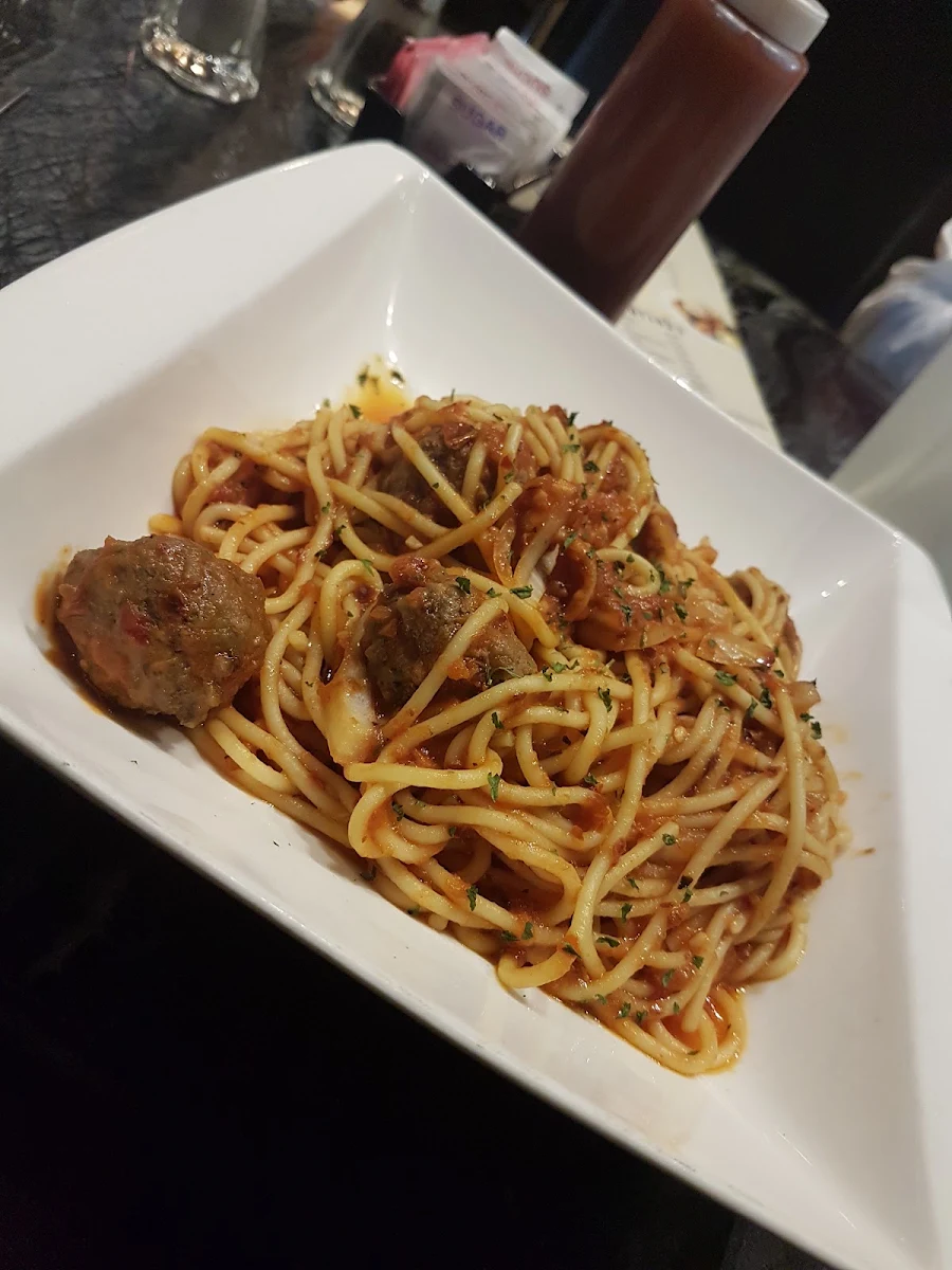 Pasta in Tomato Sauce