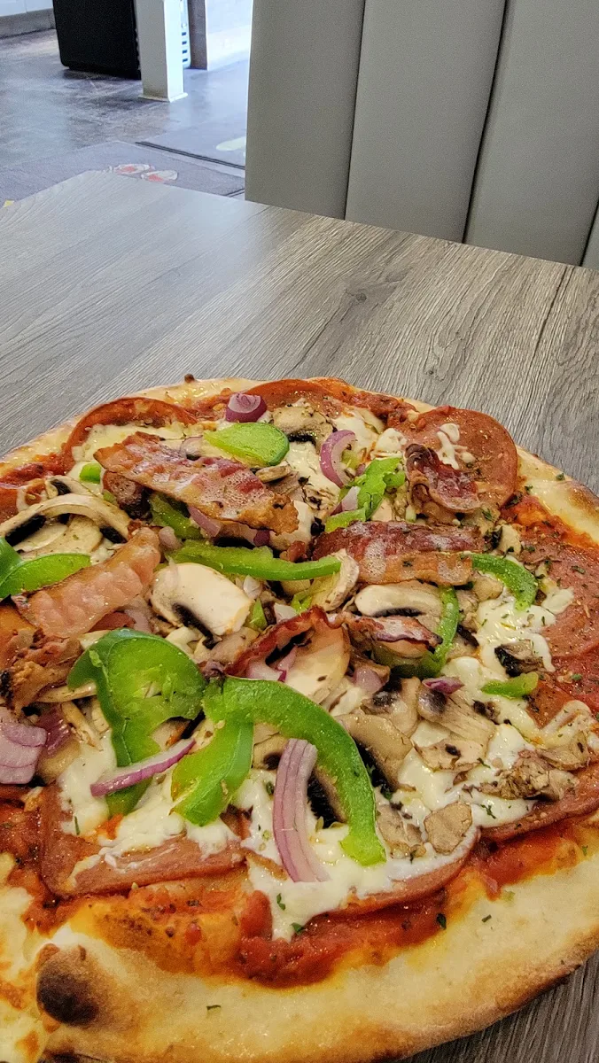 Pizza Deluxe
