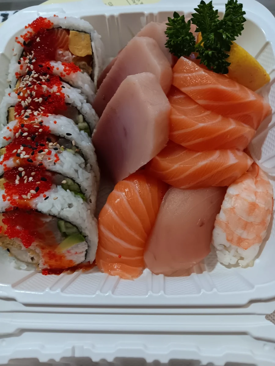 House Sushi Combo