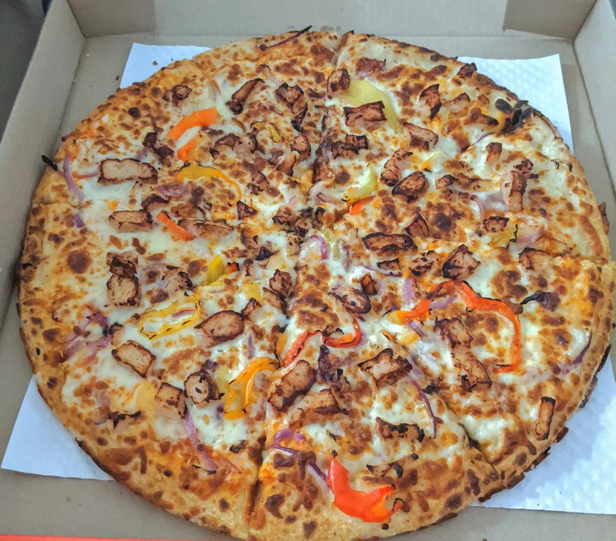 Creamy Buffalo Chicken Pizza
