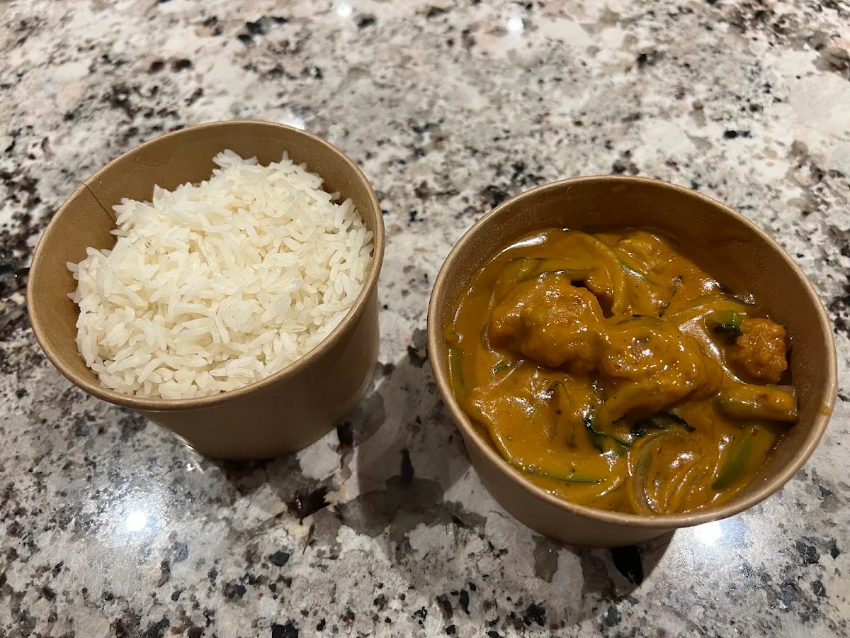General Red Curry with Rice on the Side