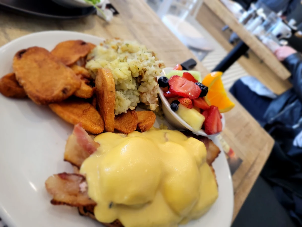 Les Yeux Bénédicte Avec De La Guacamole