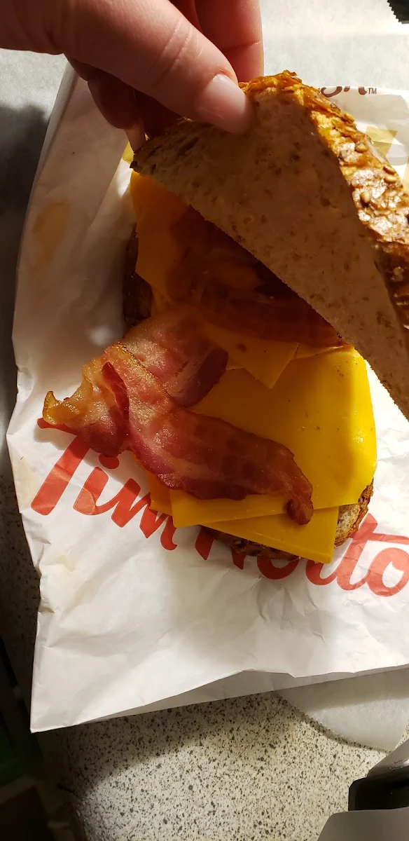 Bacon Grilled Cheese Sandwich
