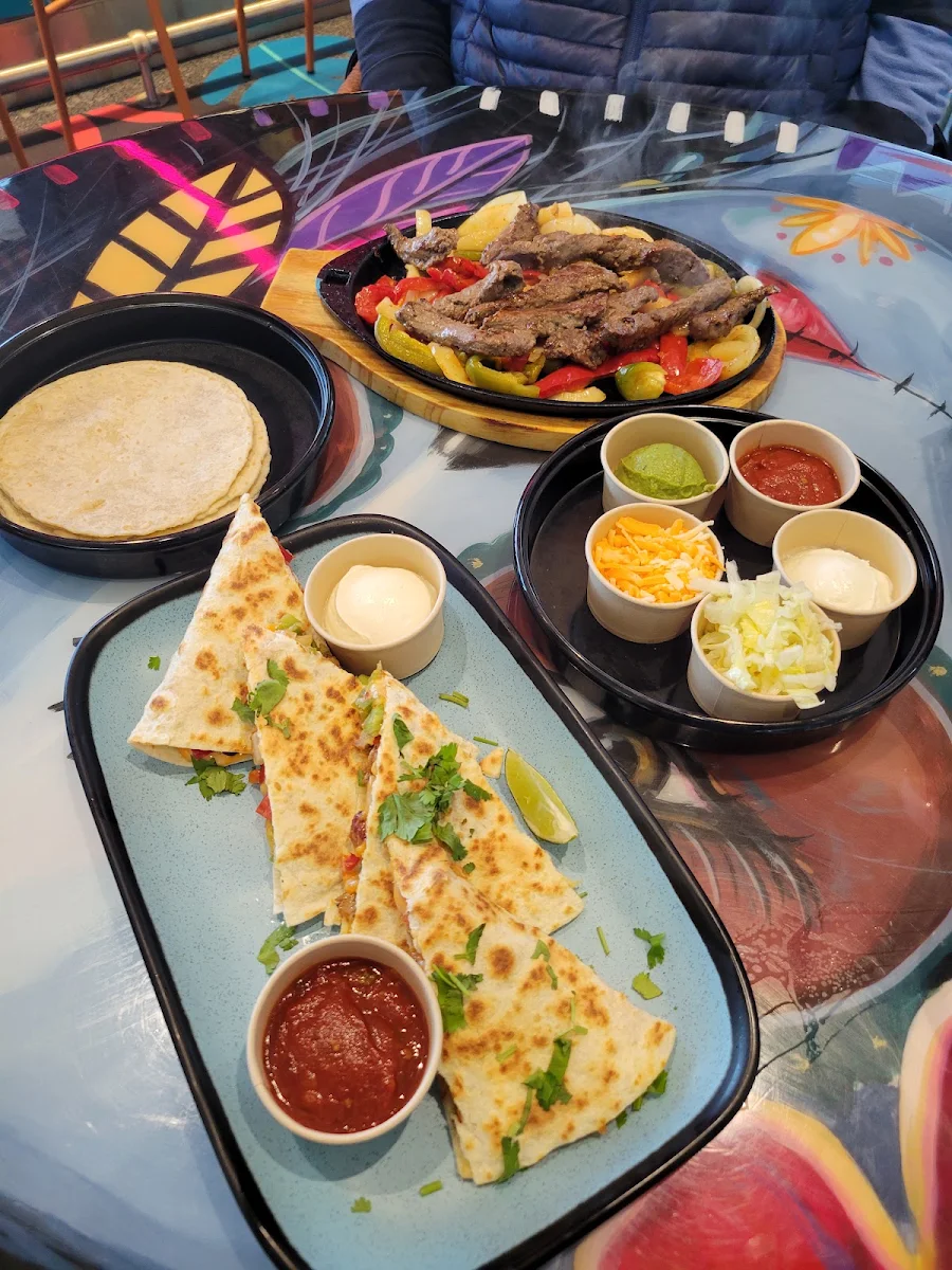 Fajitas, Carlos Pepe's