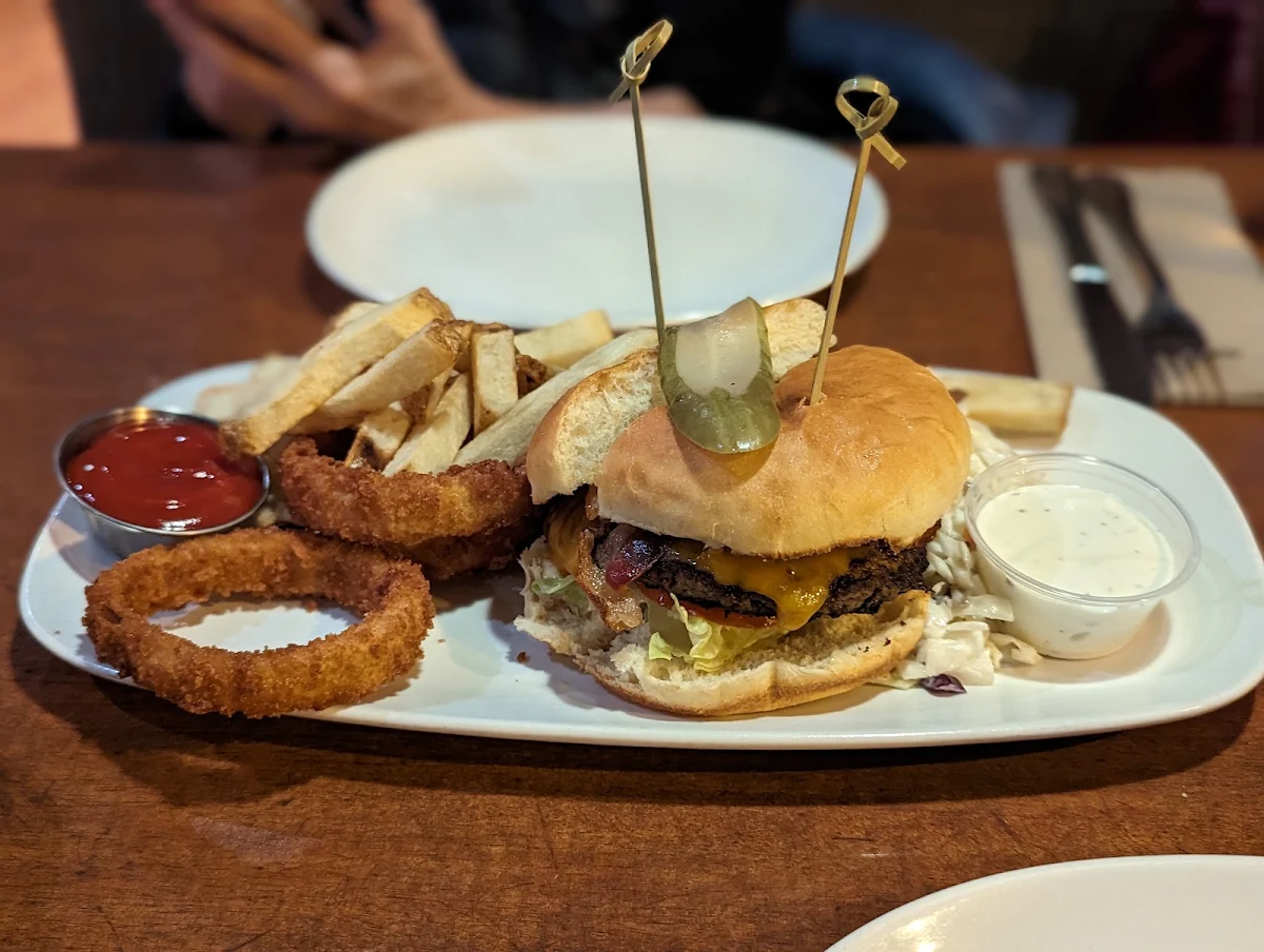 Bacon Cheddar Bigger Burger