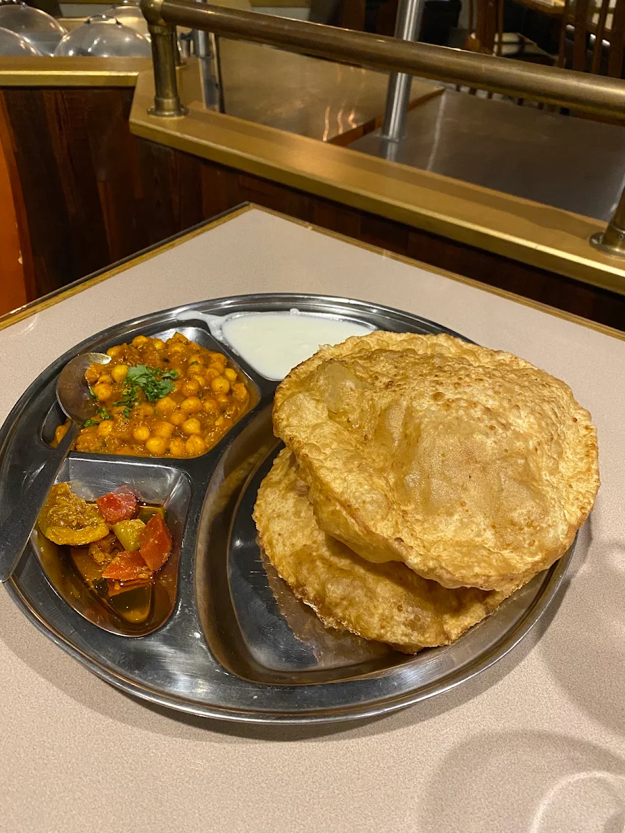 Channa Bhatura