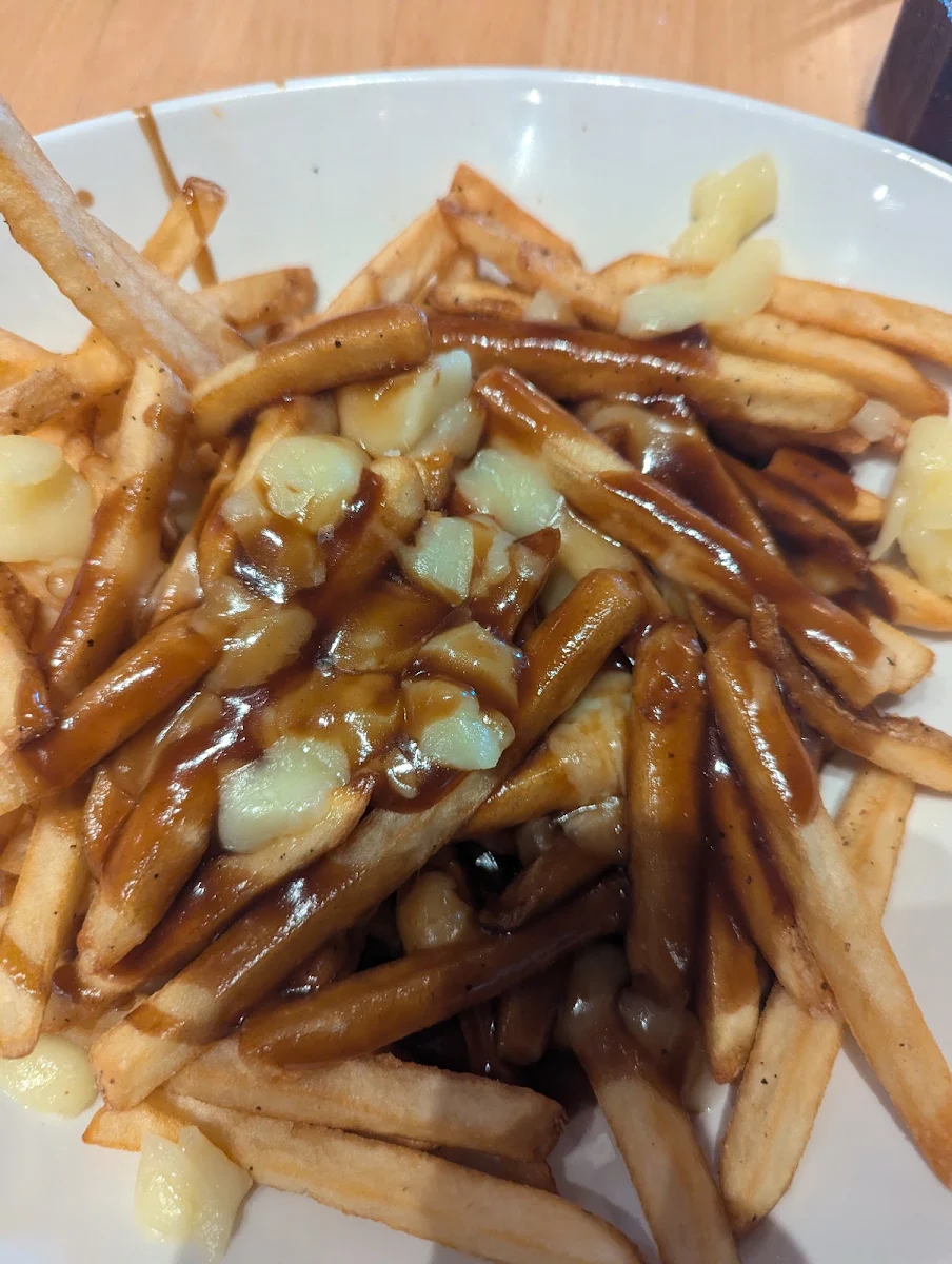 Classic Poutine
