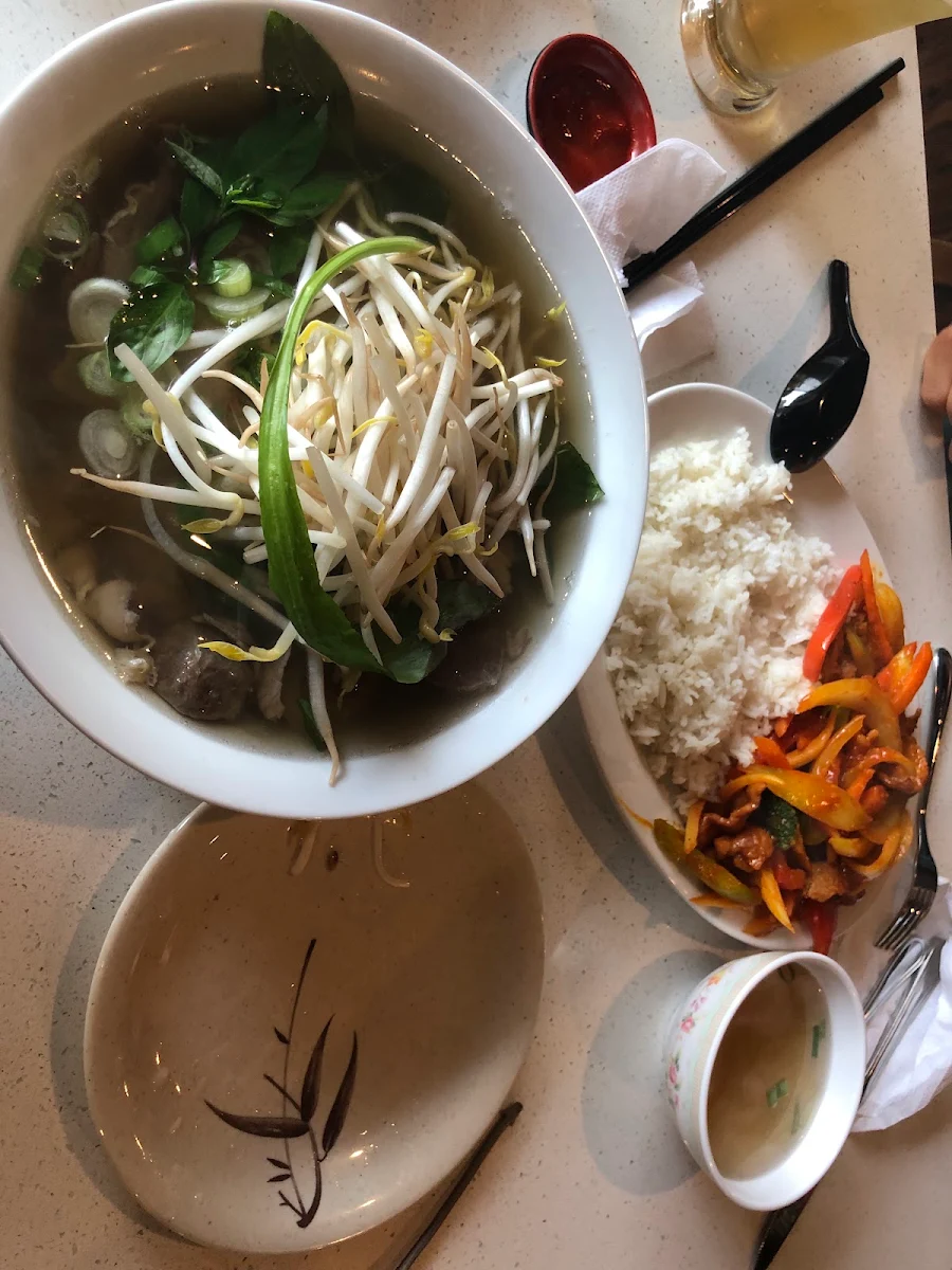 Pho Nam, Pho Kha