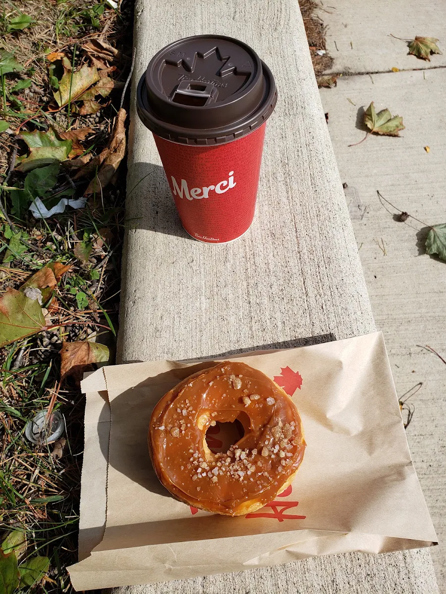 Salted Caramel Donut and Steeped Tea