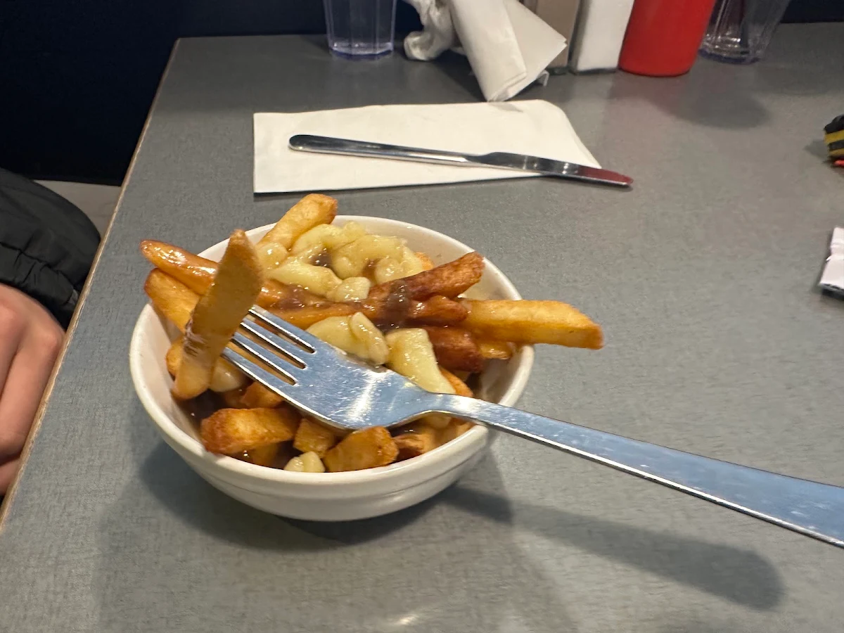 Classic Poutine