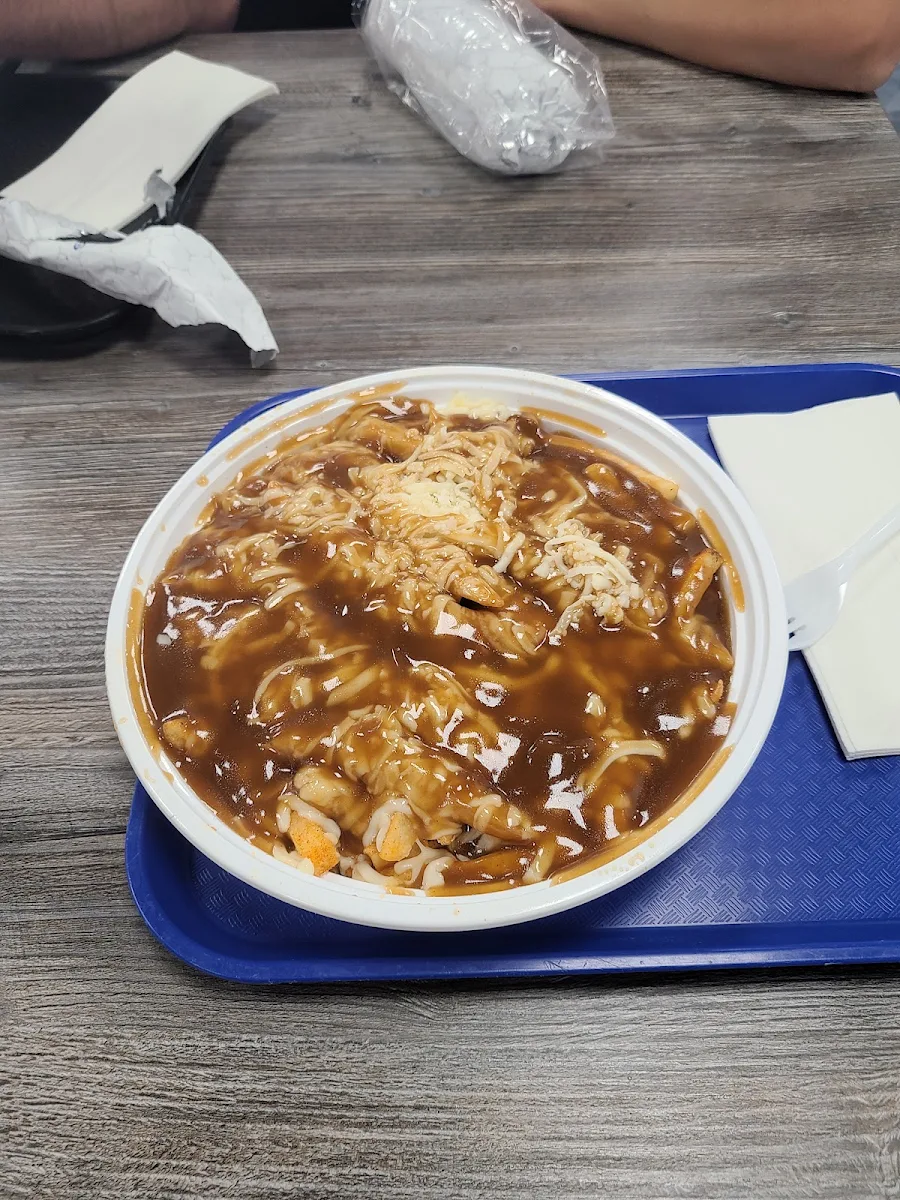 Classic Poutine