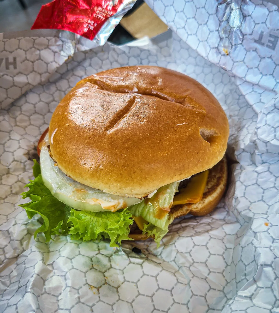 Dave's Single Cheese Burger