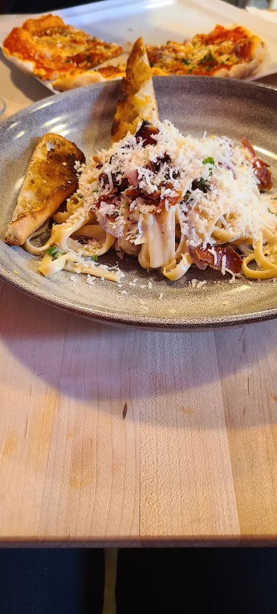 Linguine Carbonara