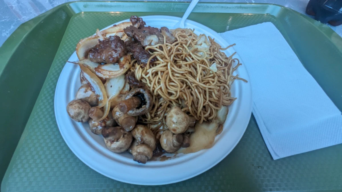 Lo Mein Noodles Beef Stir Fry and Fried Mushrooms