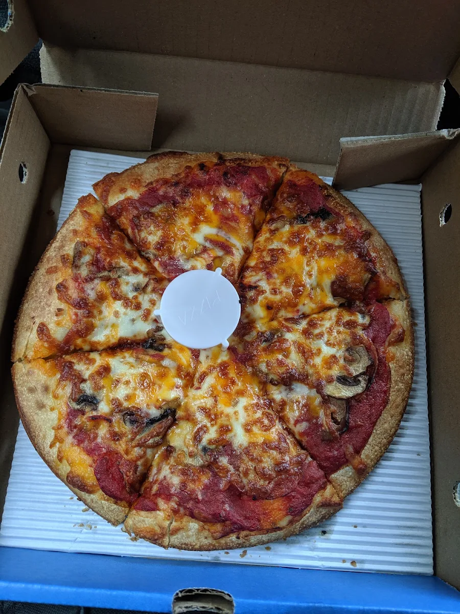 Pepperoni & Mushroom Pizza