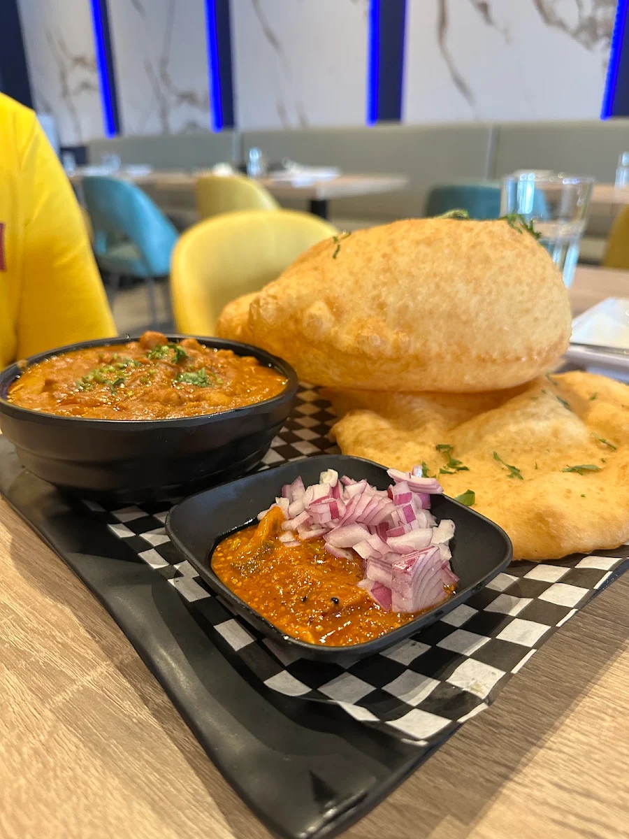 Extra Bhatura 1pc