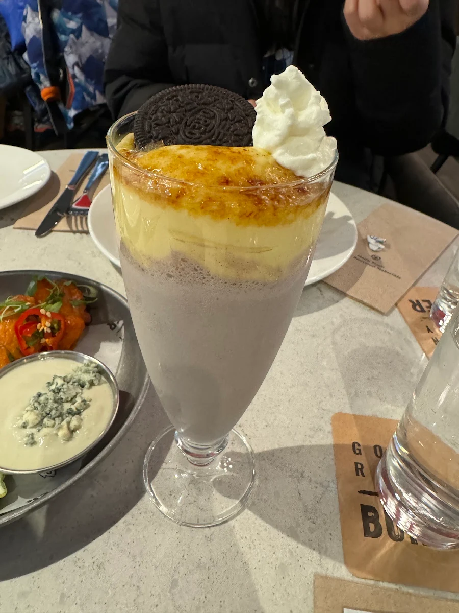 Oreo Crème Brûlée Shake