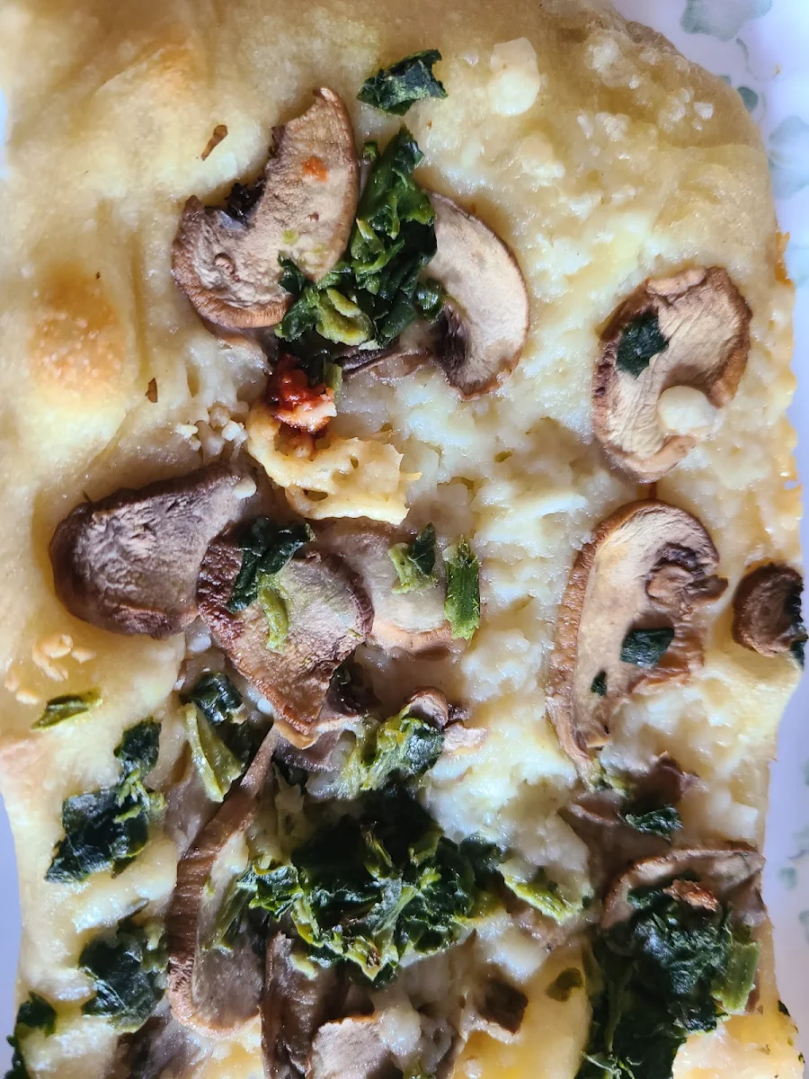 Spinach Mushroom Pizza Bread