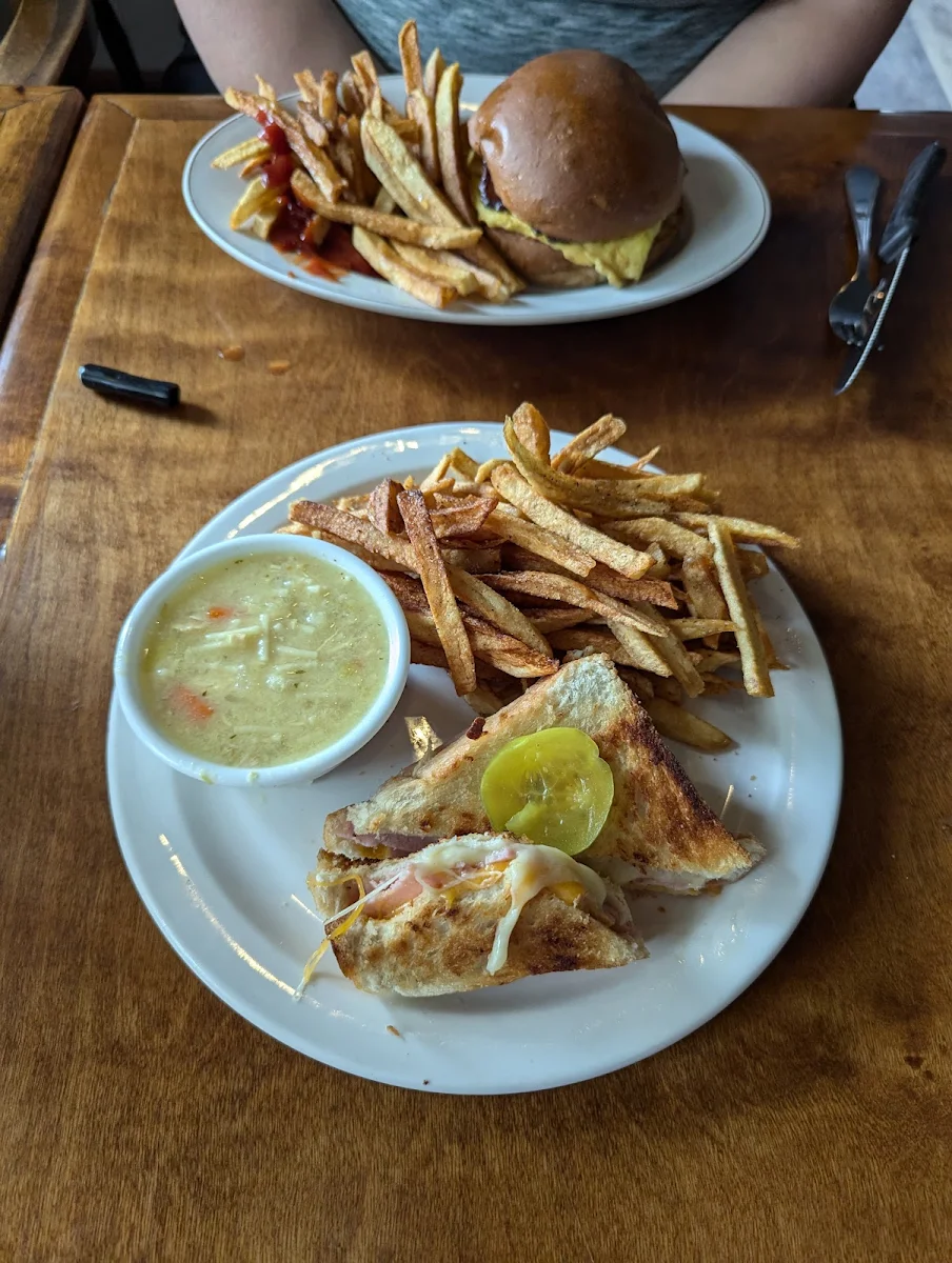 Highlights, Whistle Stop