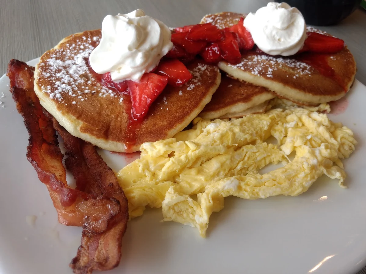 Strawberry Pancake Combo