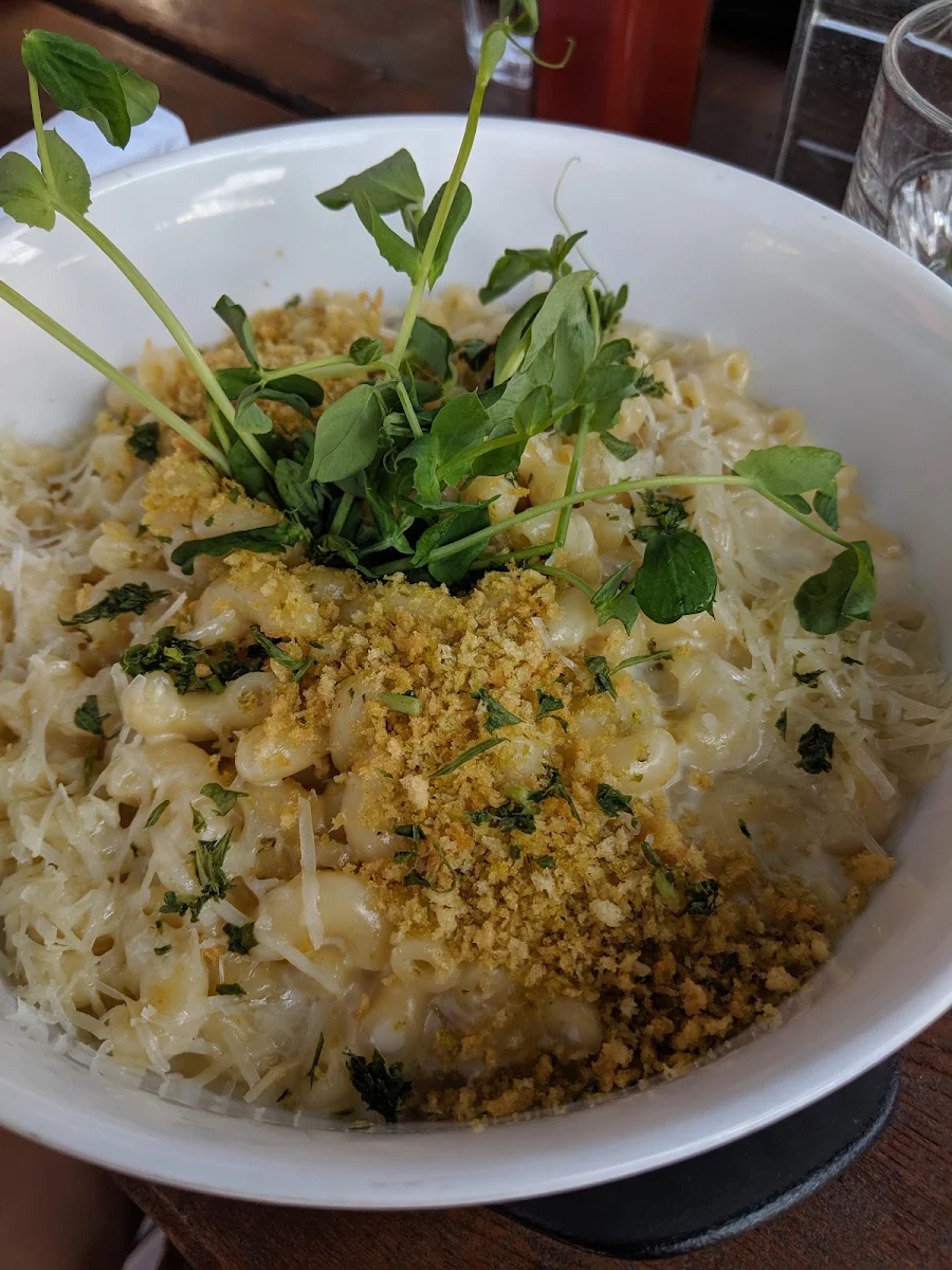 Mac N Cheese