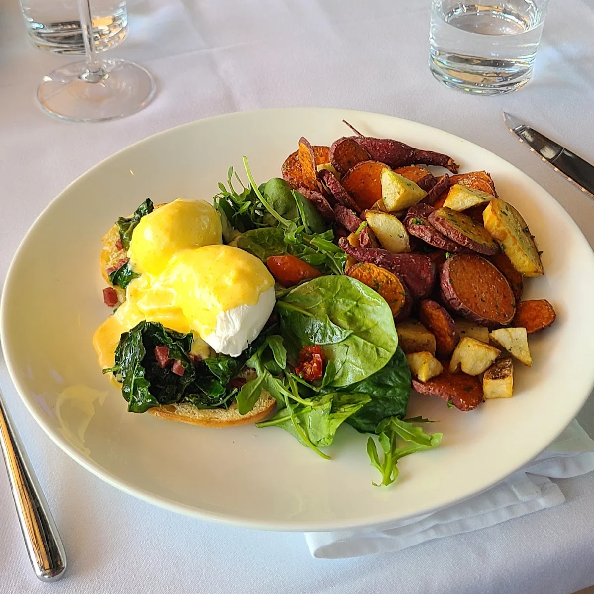 Classic Eggs Benedict