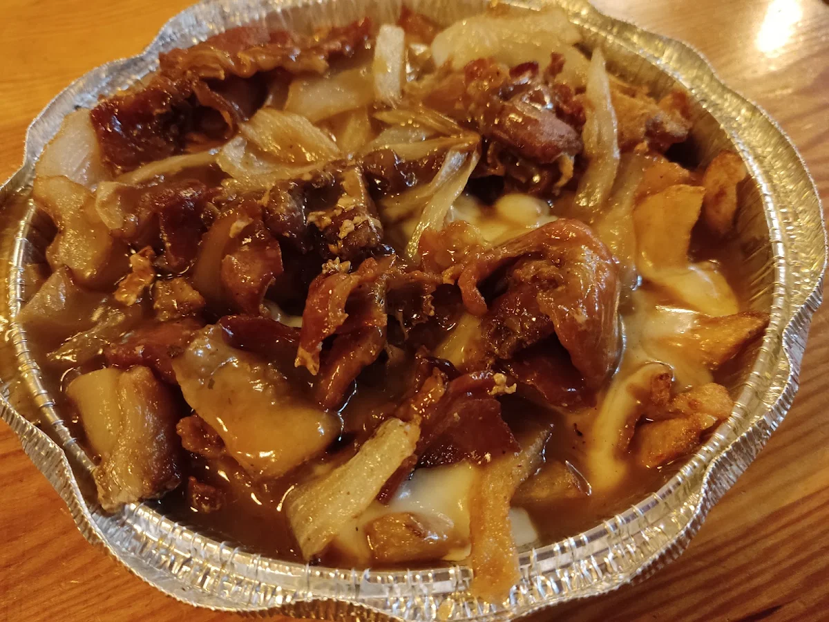 Poutine Bacon, Restaurant Chez Claudette