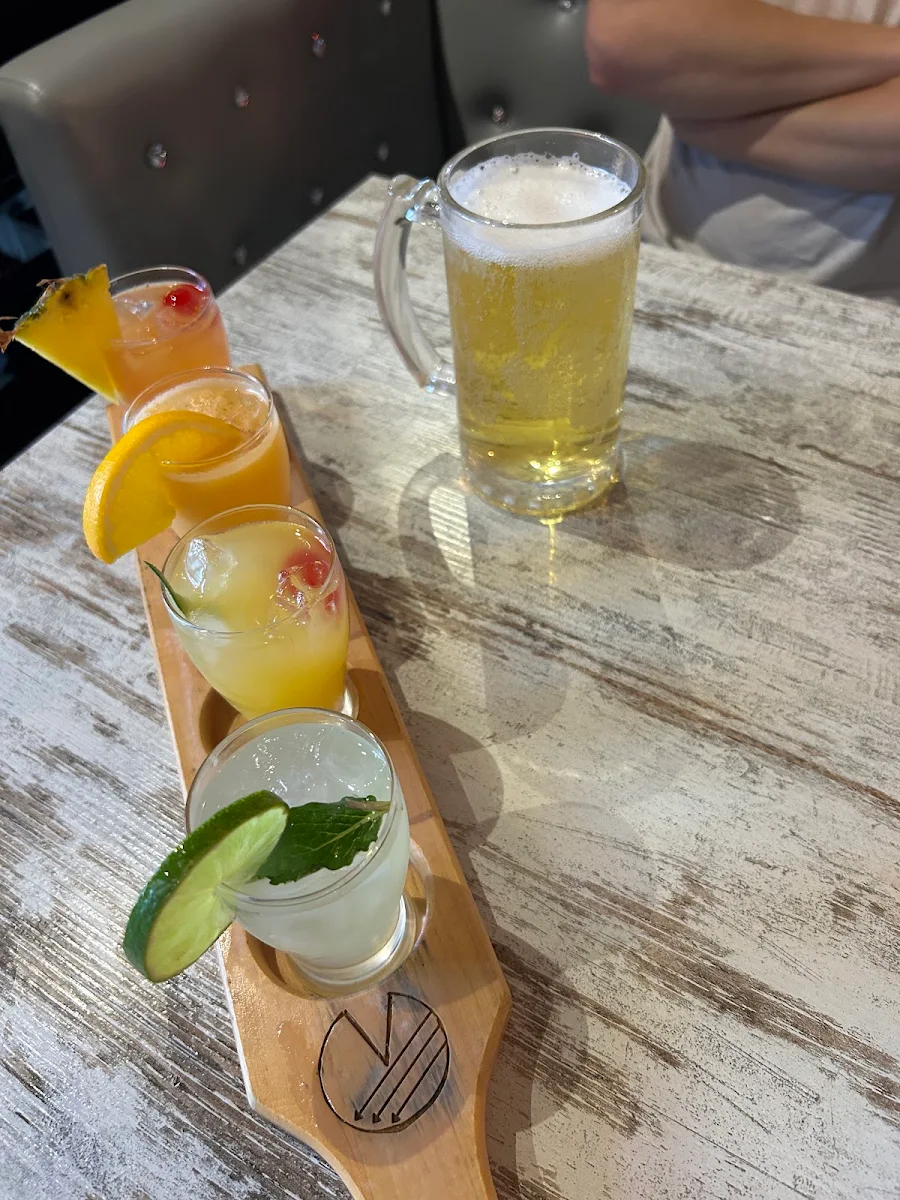 Gin & Tonic Flight