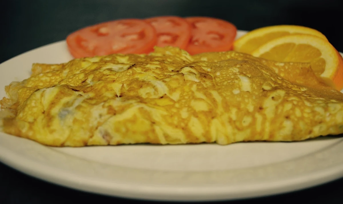 Plain Omelette, Caldense Bakery