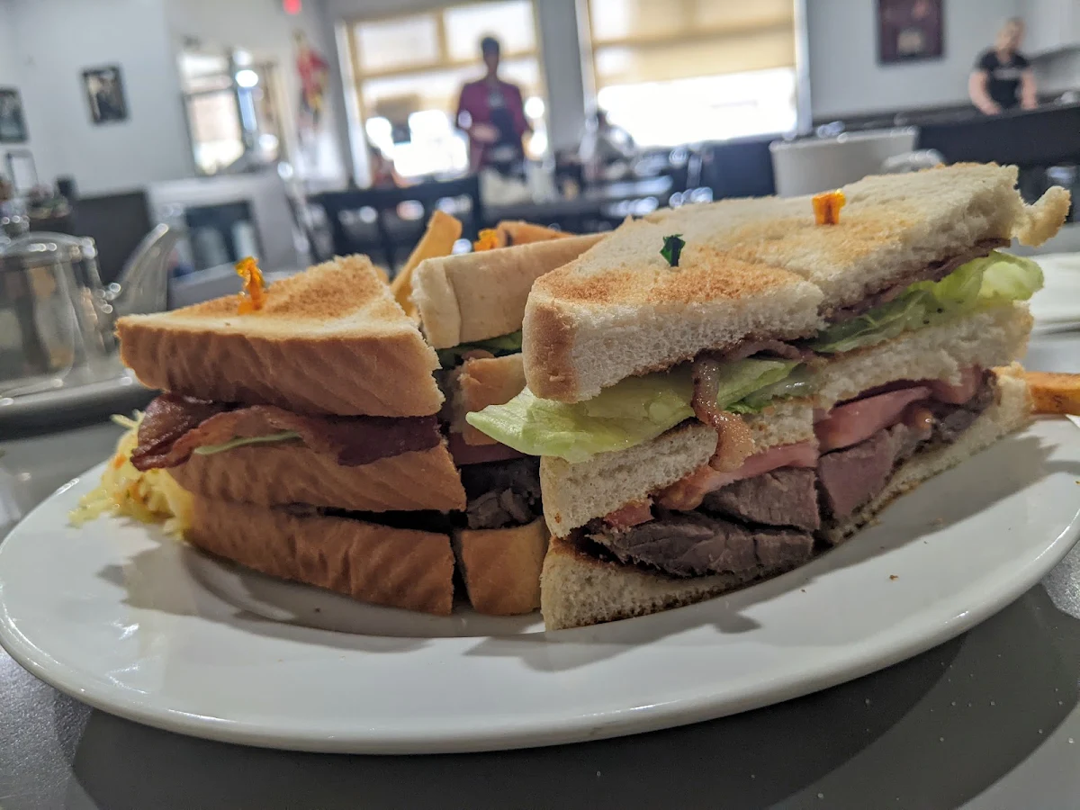 Comod Beef on Rye