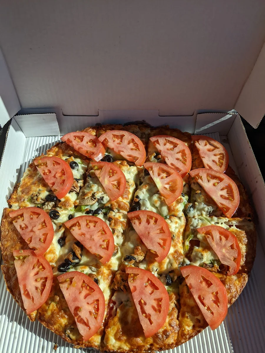 Royal Special Pizza Add Fresh Tomato