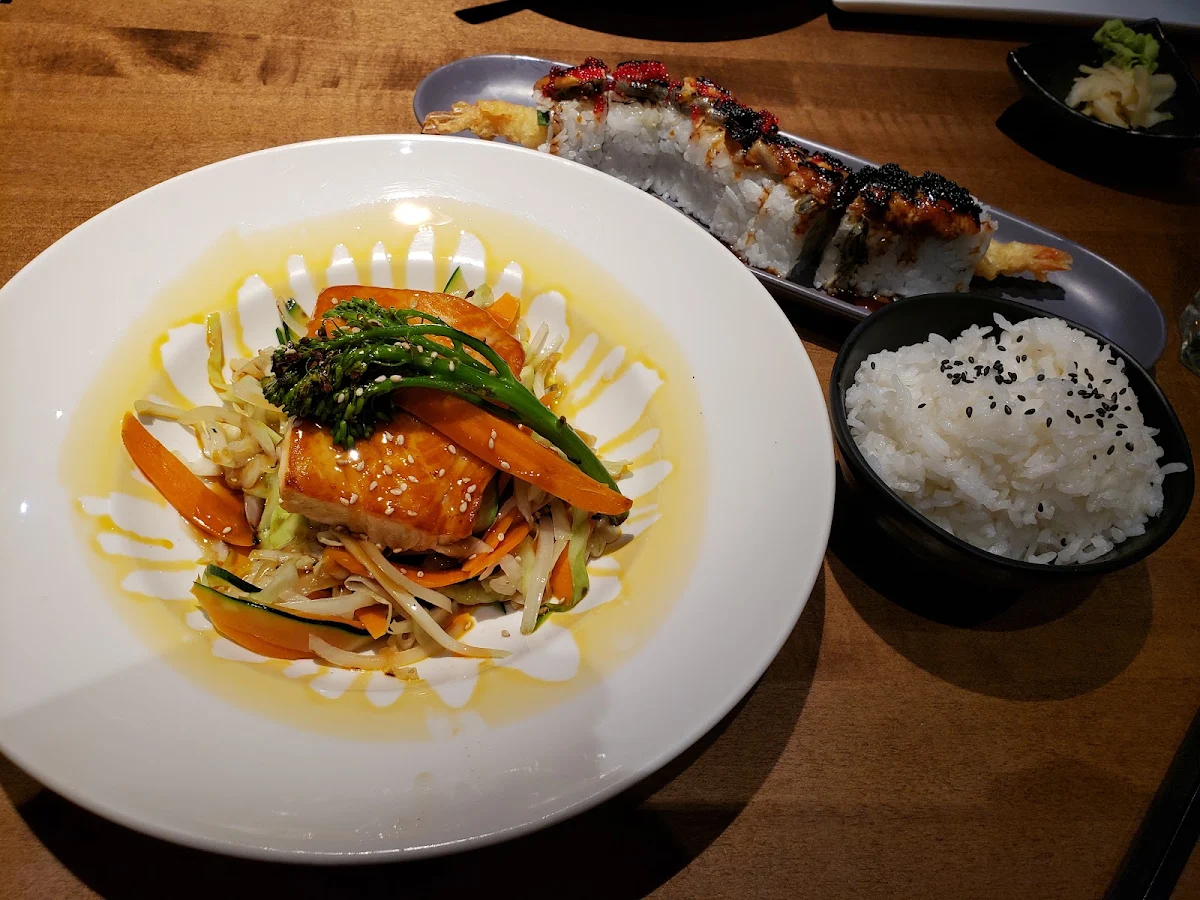 Unagi Dragon Roll