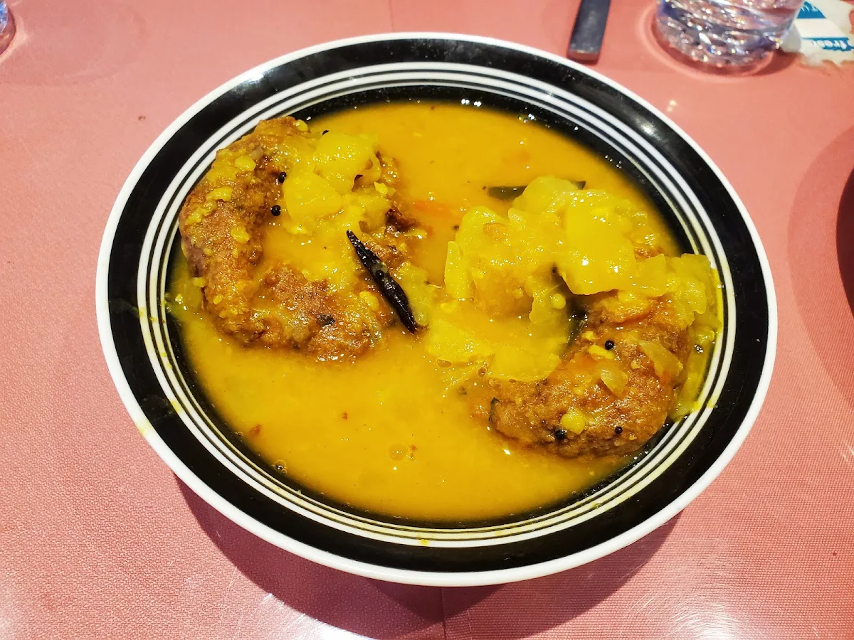 Sambar Vada 1