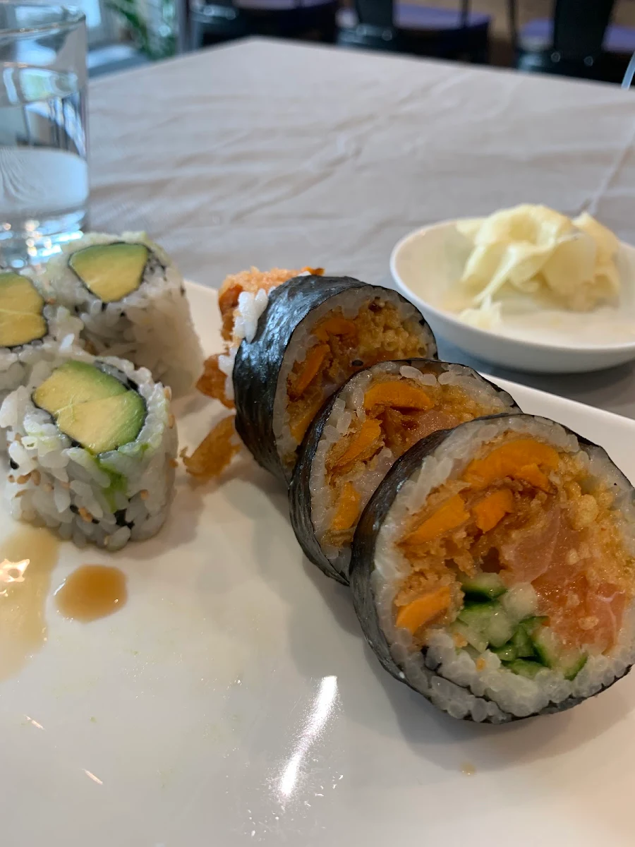 Avocado Hosomaki