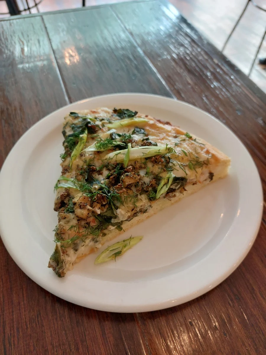 Vegan Spanakopita Pizza