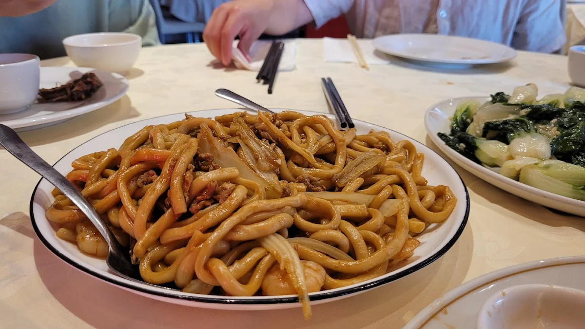 Shanghai Noodle Soup